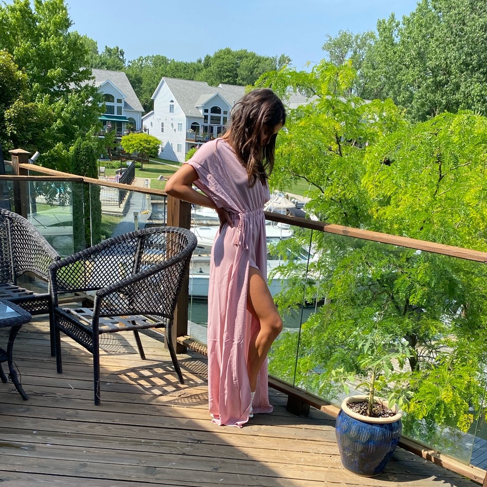 NWT Blush maxi dress with tassel waist🌸🌸 - Picture 1 of 7